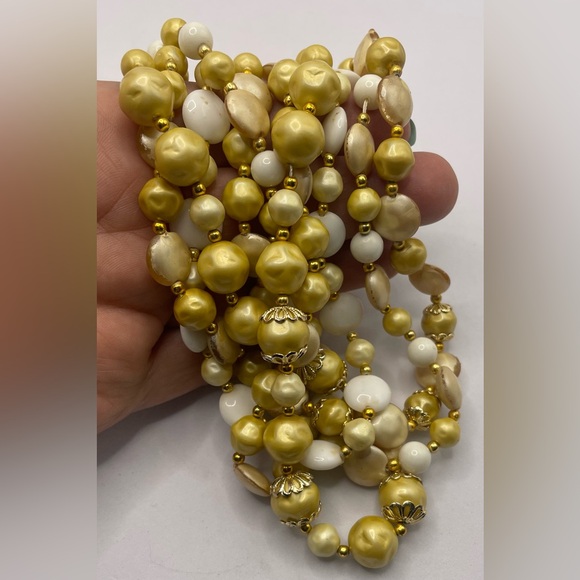 Vintage Signed Japan Multi Strand Beaded Necklace with Gold Tone Accents - Picture 5 of 12